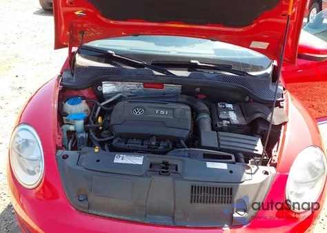 2015 Volkswagen Beetle 1.8T из США, поврежденный, VIN 3VW517AT4FM801313